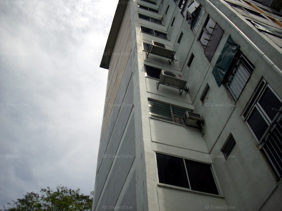 Blk 6 Yung Ping Road (S)610006 #272072